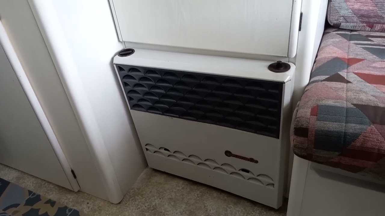 Stufa Truma. Vi mostro quanto scalda. Prima accensione a quasi un anno di distanza.