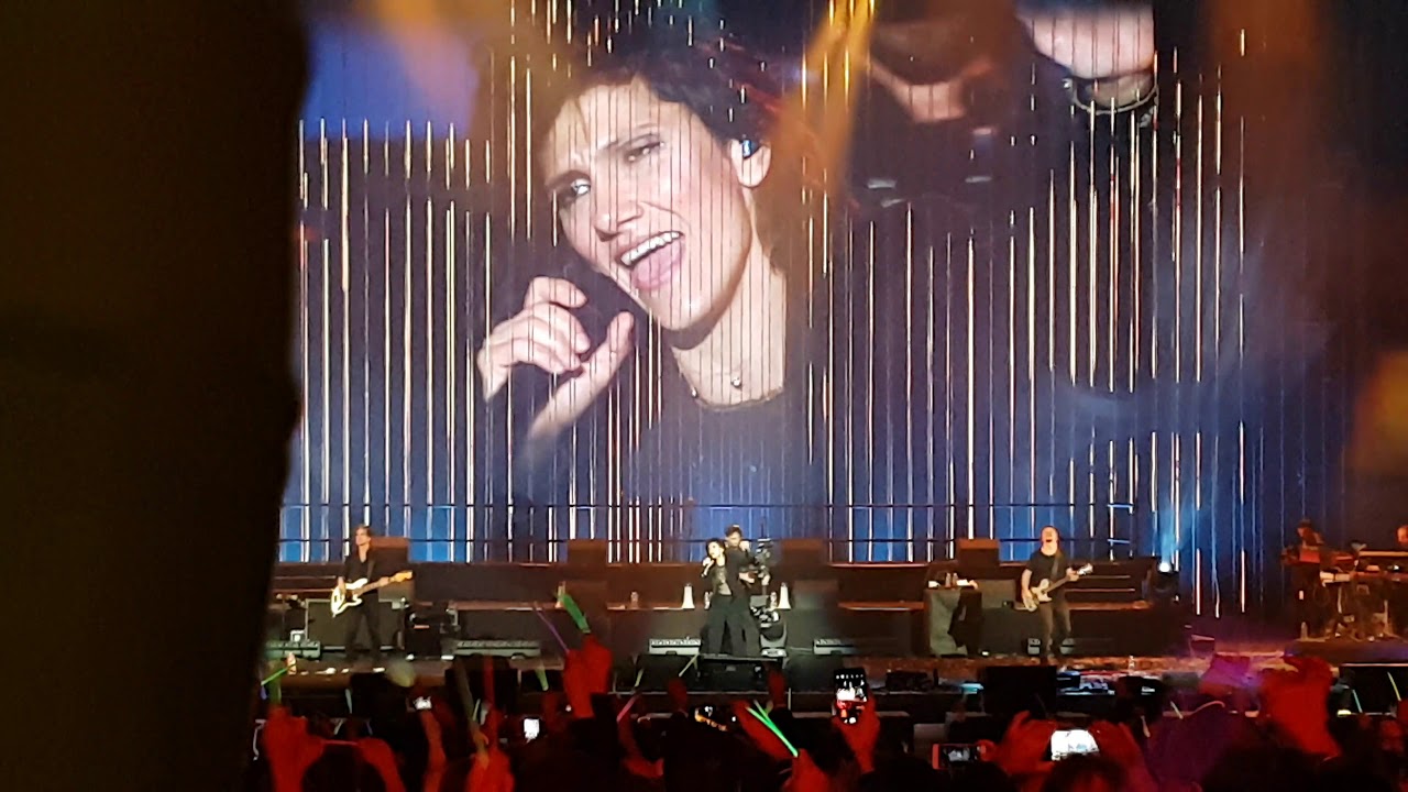 Elisa - L' Anima Vola - Arena di Verona