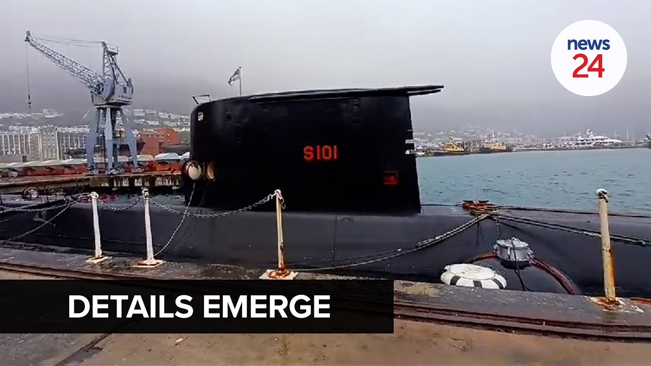 WATCH | Mariners were wearing life jackets and harnesses when two waves hit submarine in Kommetjie