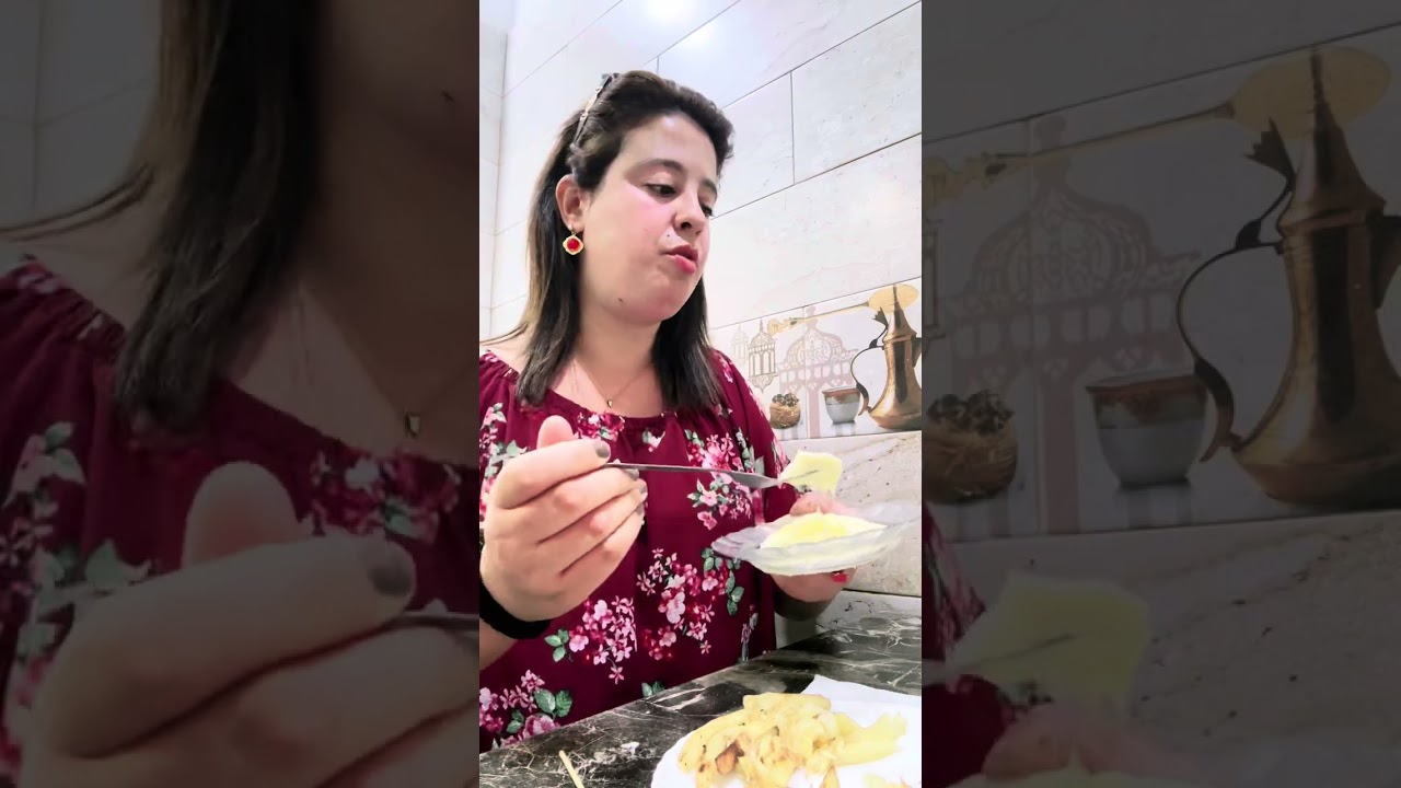 فطورنا اليوم شواء فالمطعم بحجم عائلي و لذيذ 😍😍