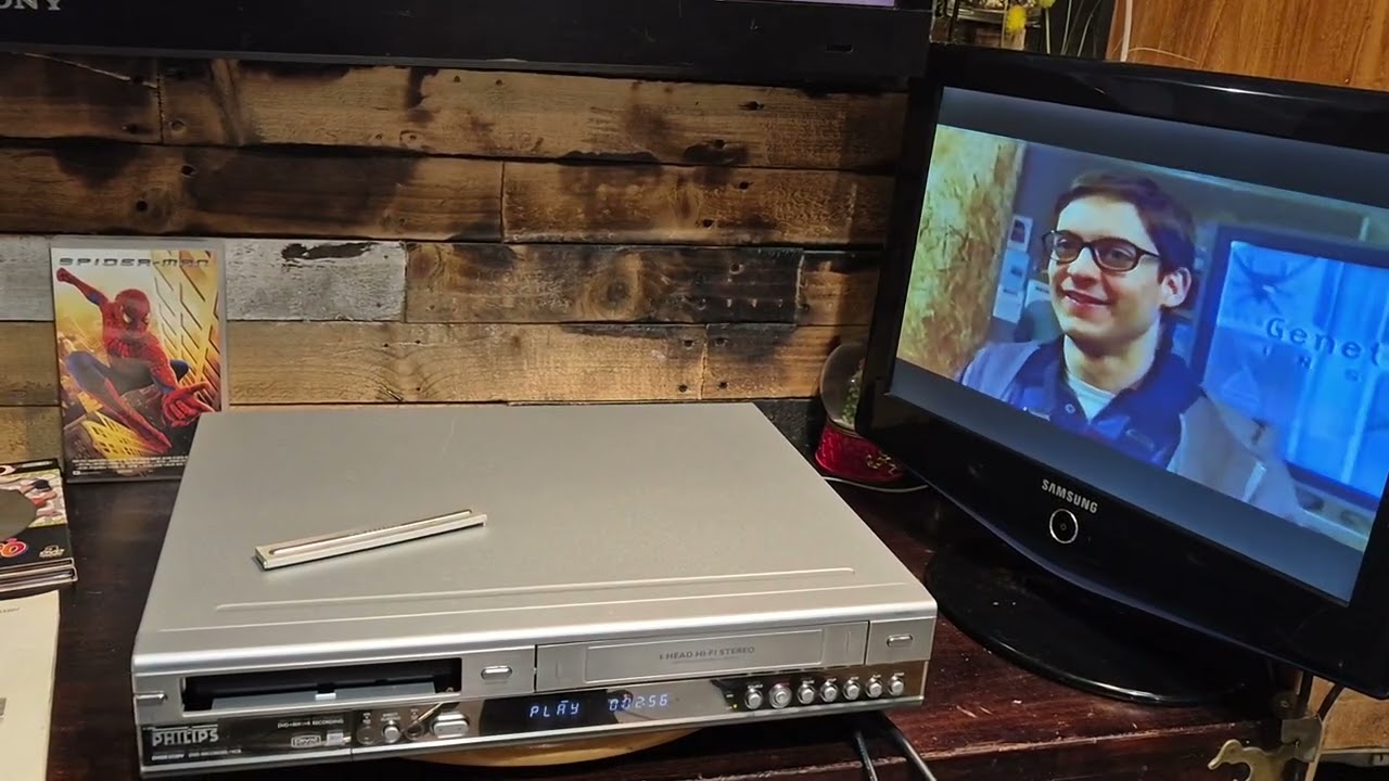 528 combi magnétoscope dvd Philips DVDR 3320V