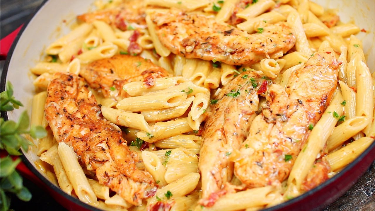 Creamy Garlic Parmesan Pasta and Chicken with Sun-dried Tomatoes