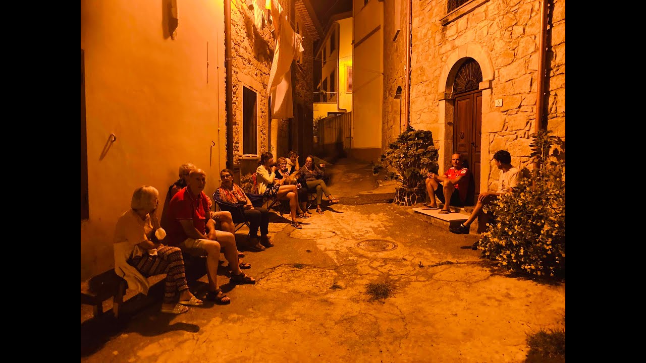 Hiraeth: nightlife in Scano di Montiferro
