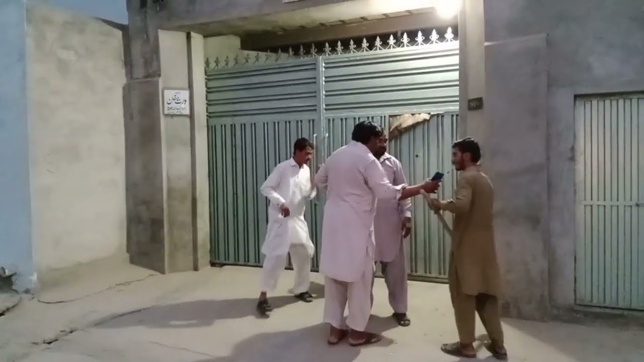 Bejli ka Pole Lagana Hai !Pranks By Tarqa Star!