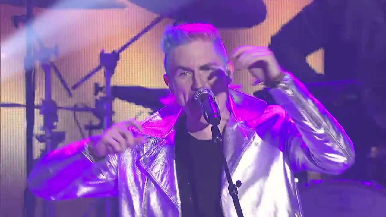Walk The Moon   Shut Up and Dance Live at New Year's Rockin Eve