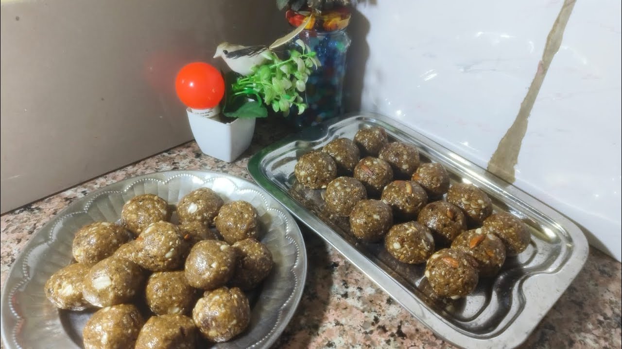  गुड़ और तिल के लड्डू स्पेशल.🌕👌🏻😋🙏🏻