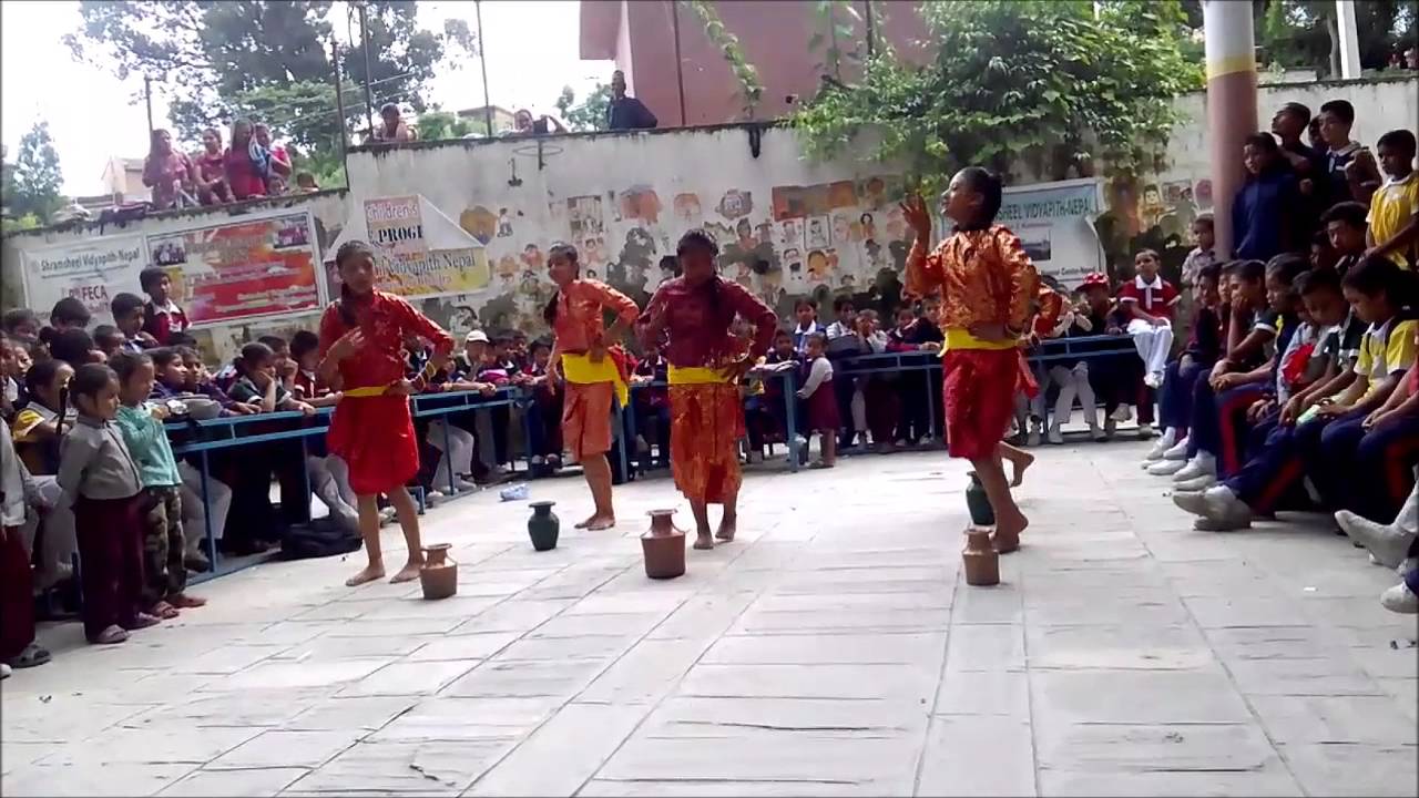 Chhal chhal chhalkyo pani