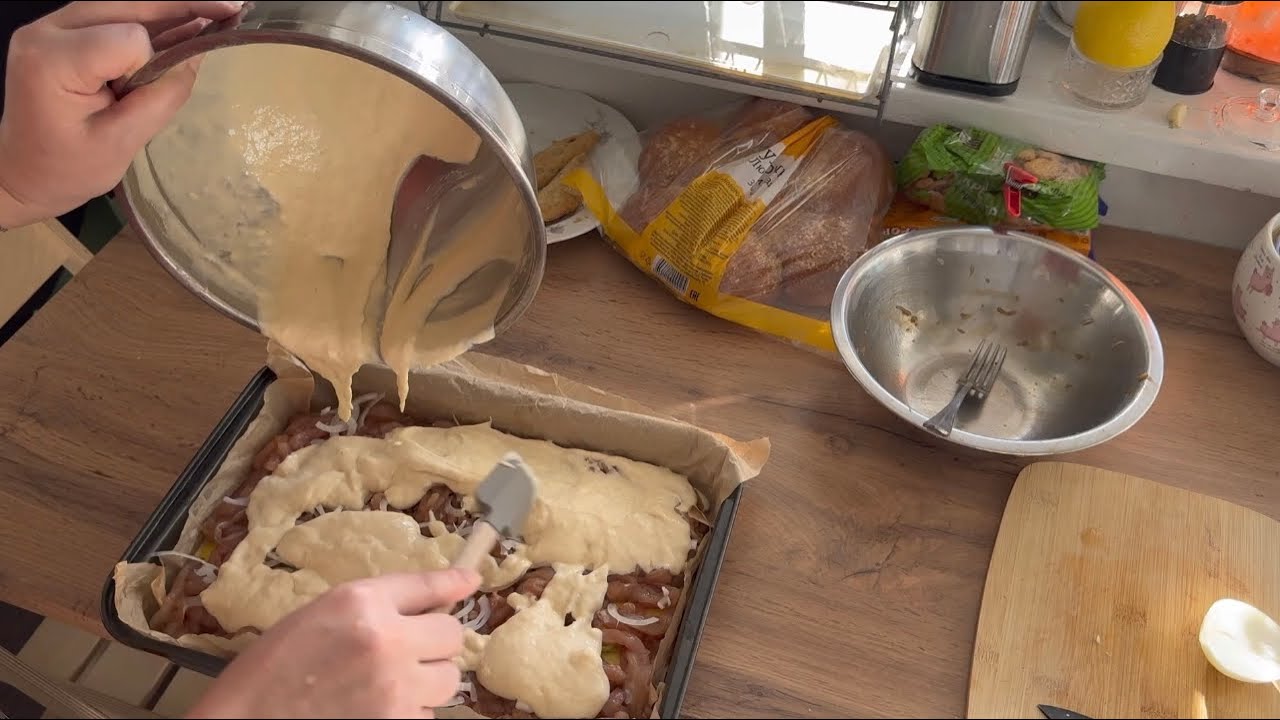 Заливной пирог на кефире с картофелем и курицей🤤