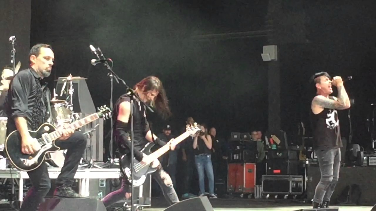 Stabbing Westward - 