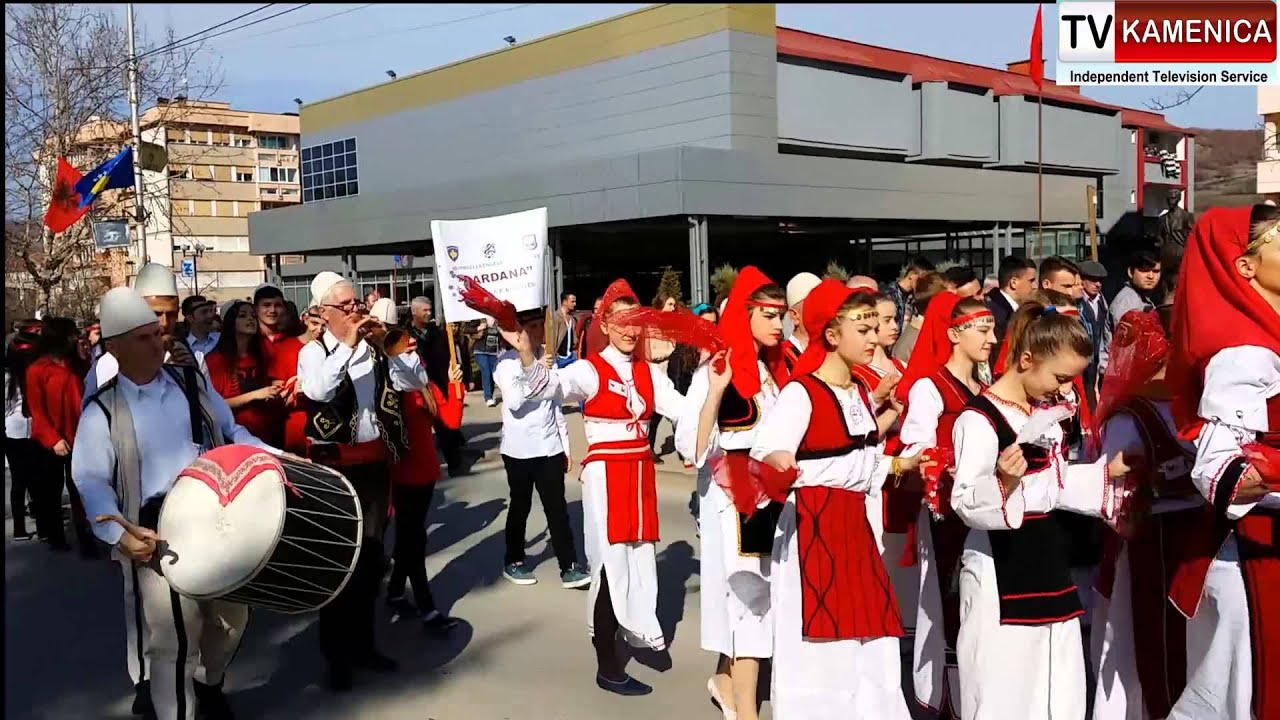 Kamenica feston 6 Vjetorin e Pavar&euml;sis&euml; (sekuence e shkurt&euml;r)