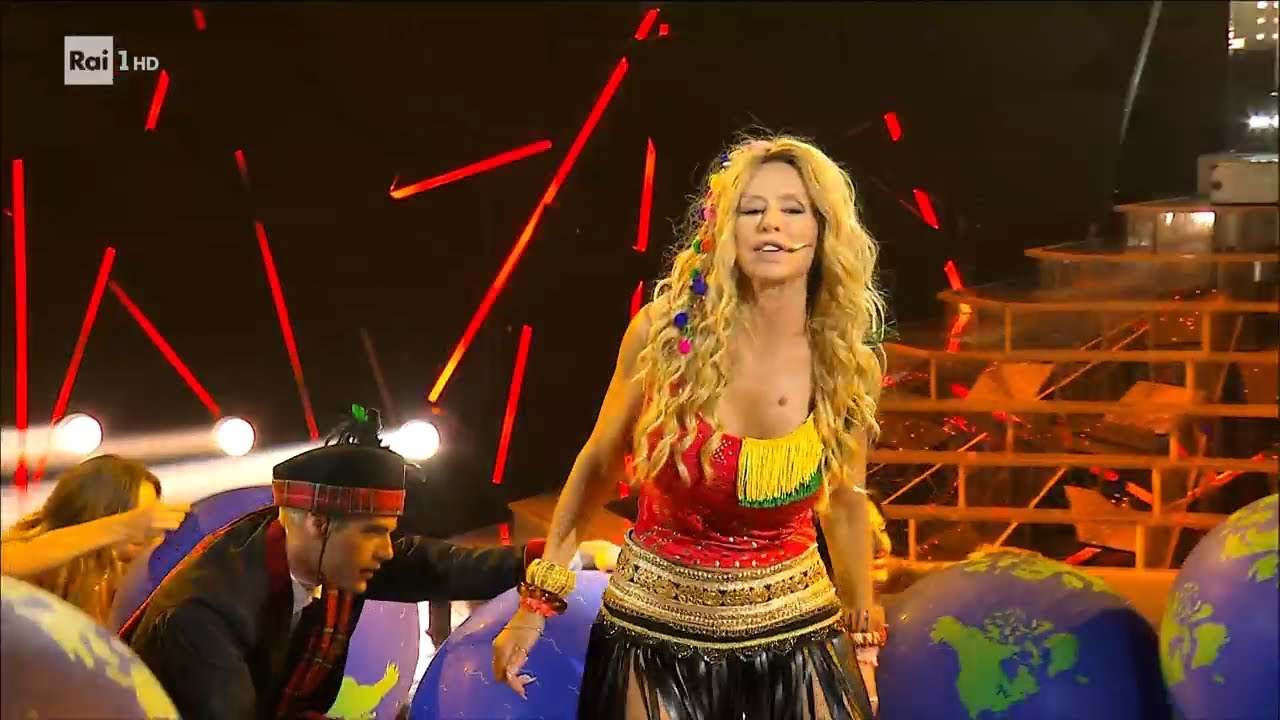Valeria Marini - Shakira canta 