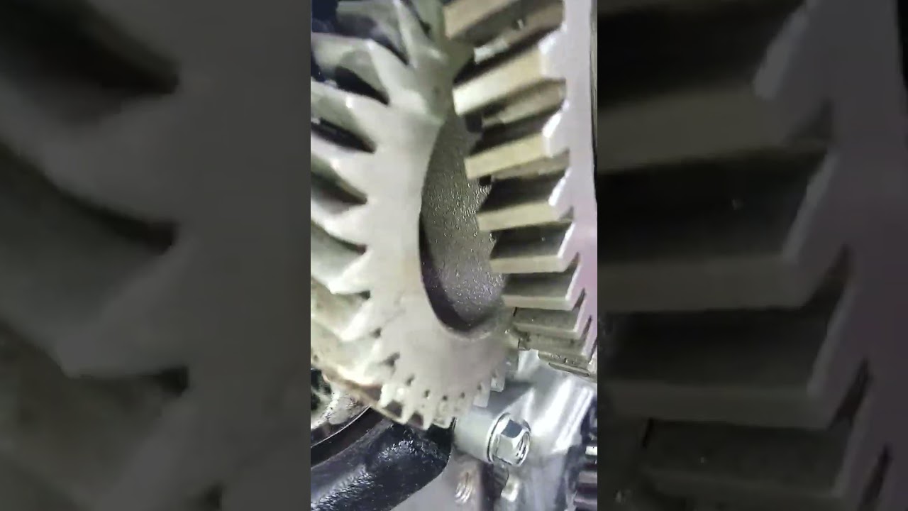 4HL1 crunksyaft and pressure pump timing