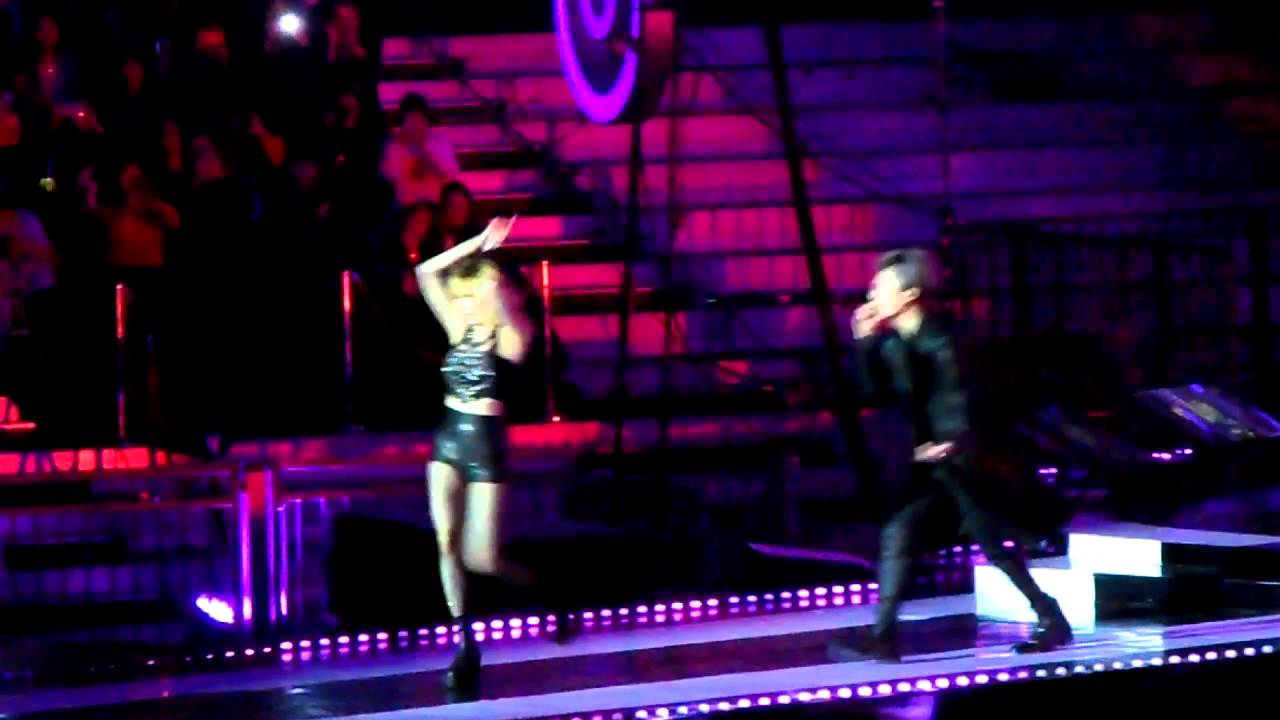 [Fancam] 131122 Trouble Maker Now @ MAMA 2013 in HK (HD)