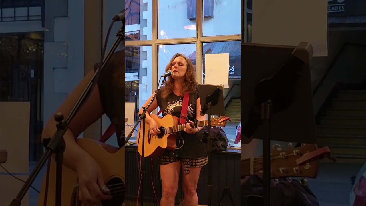 Rowena Hogg - I'll walk alone (Original Acoustic) Stonewell Tap July 2024