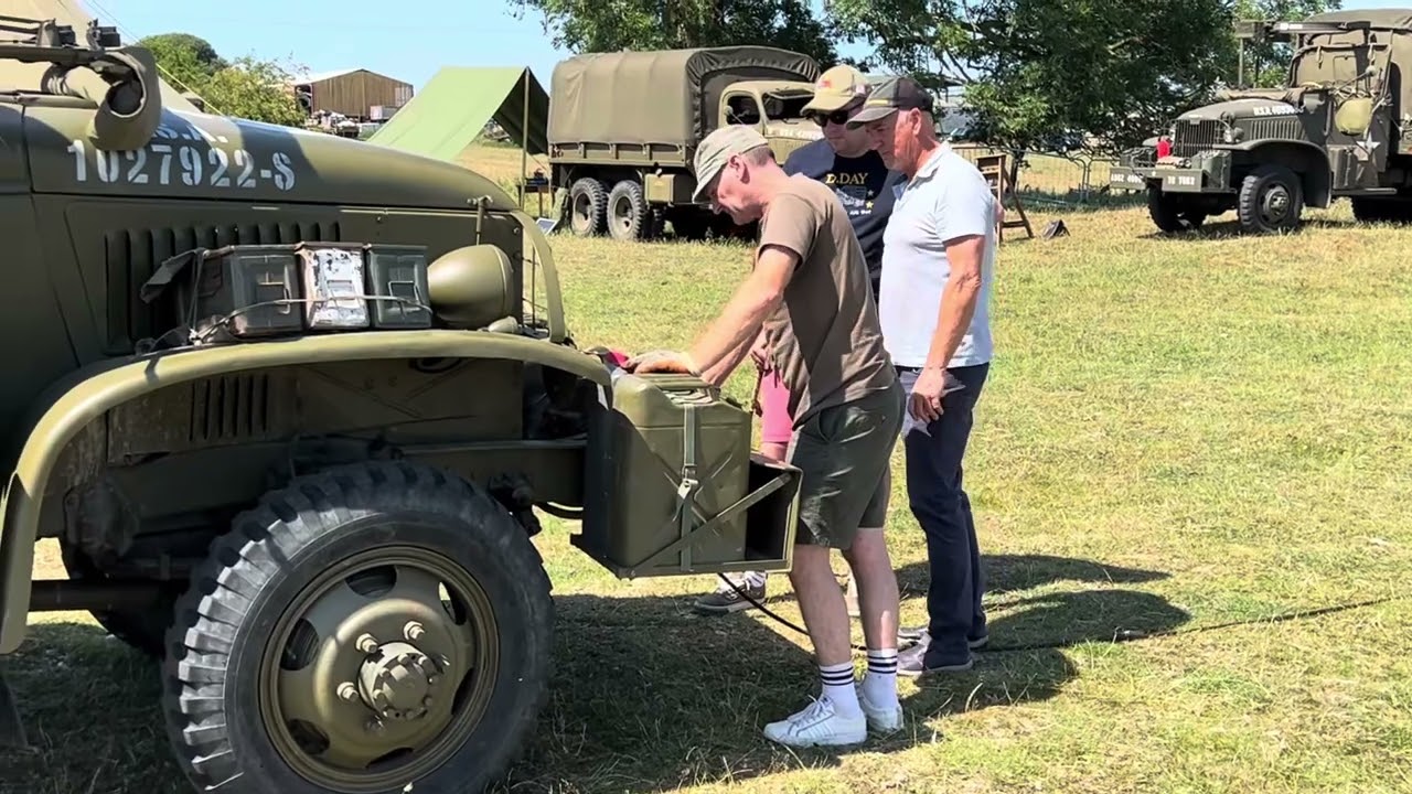 GMC CCKW winch operation 353 WW2 Truck with Willys MB.
