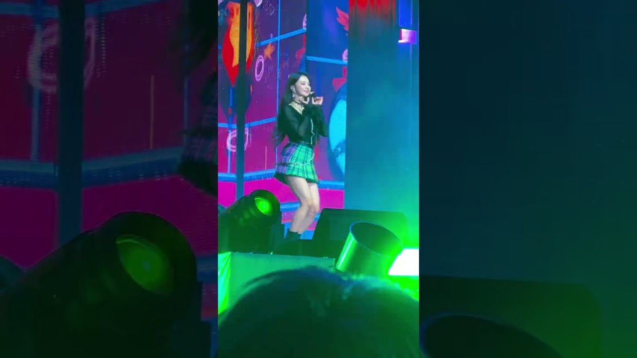 fromis_9 LOVE BOMB