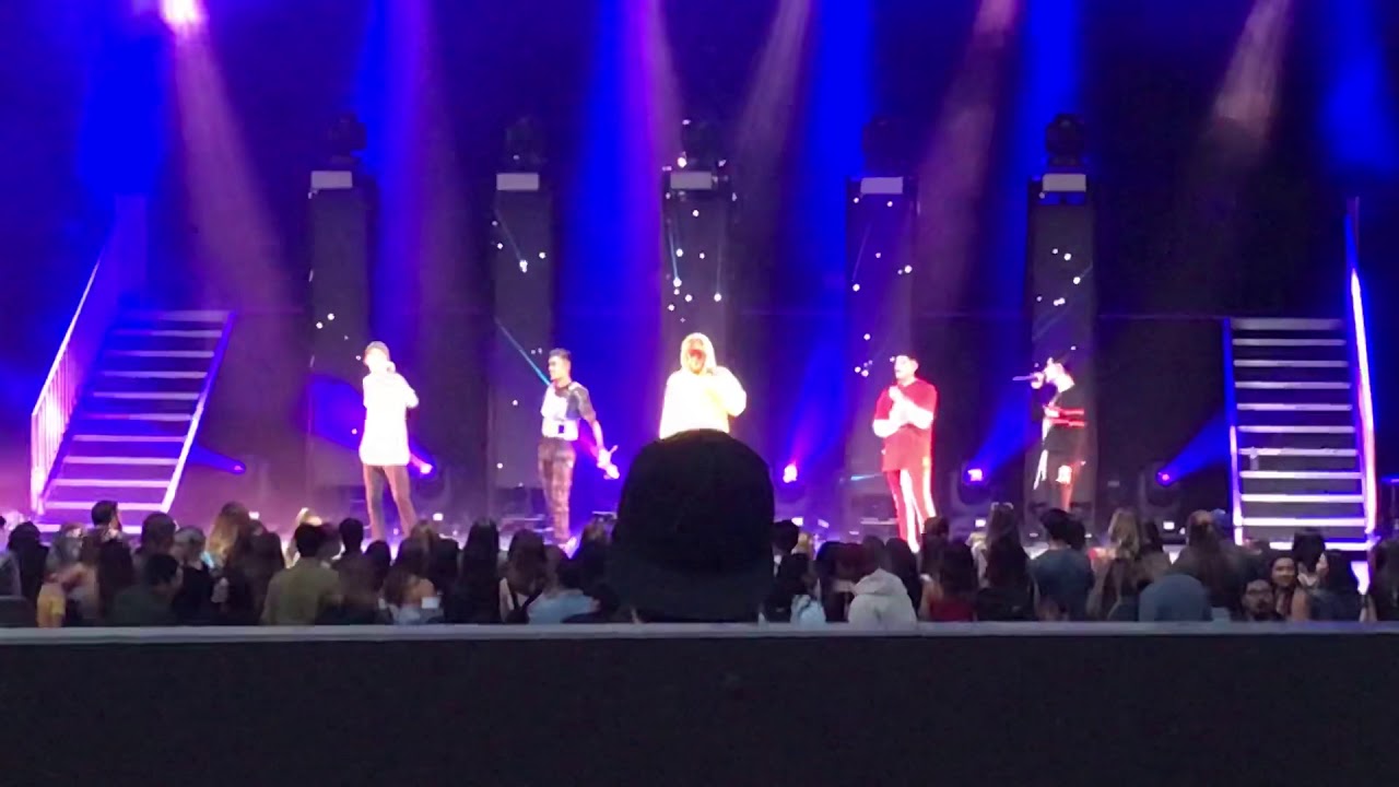 Open Arms by PRETTYMUCH (live)