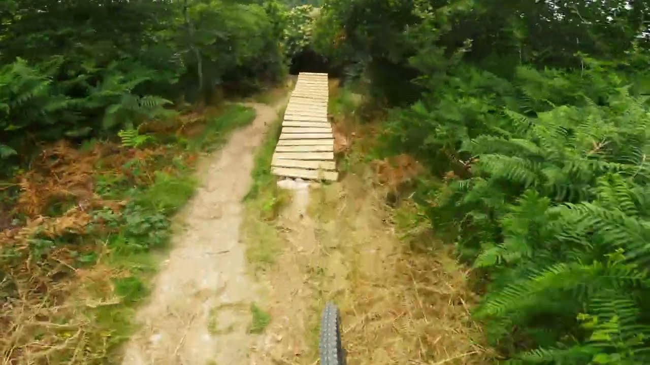 Session dantesque au Bittola Bike Park // RAW#10