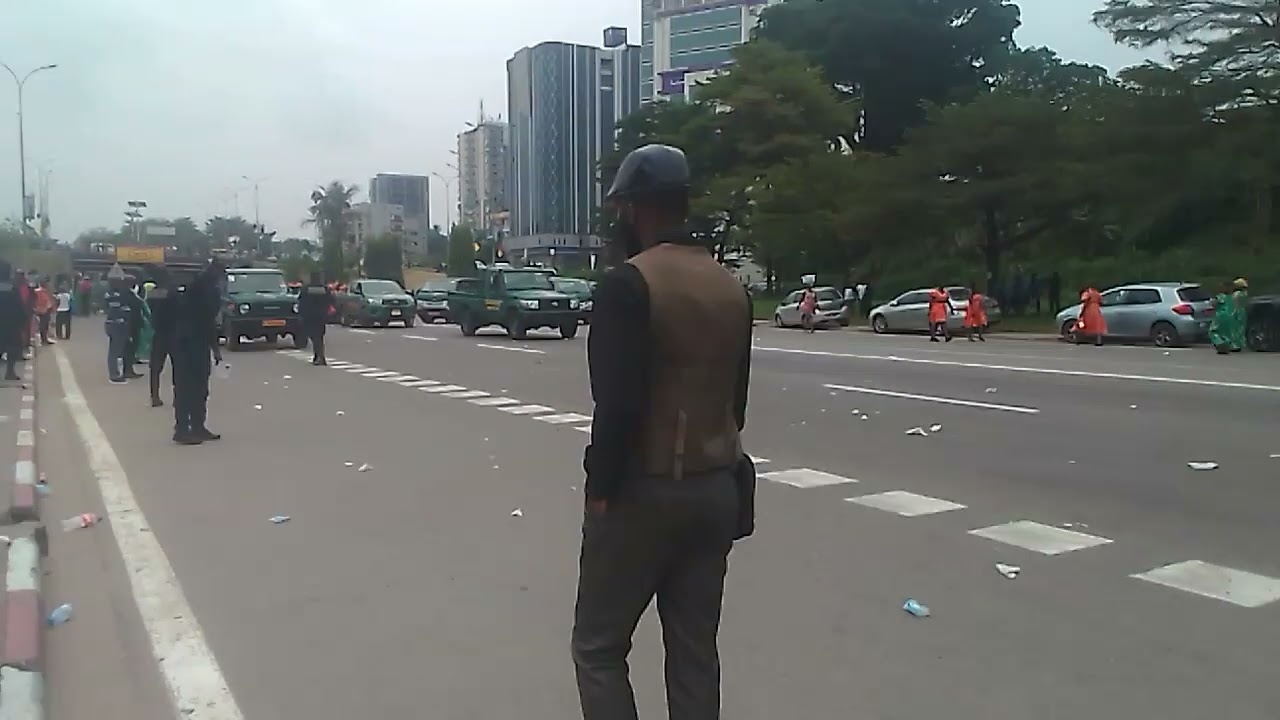 défilé du 8 mars 2026 a Douala littorale Cameroun célébration des droits de la femme 