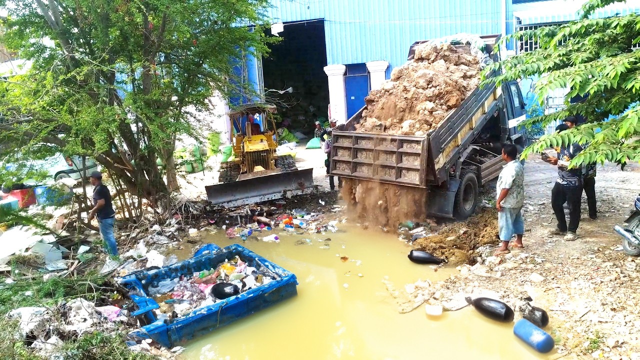 Completed The New Project Truck and bulldozer Start to Pushing Rock to the dirty area and garbage