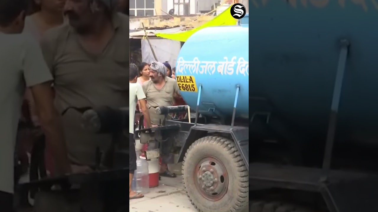Visuals from East Delhi as Locals Experience Water Crisis Situation | #TheStatesman