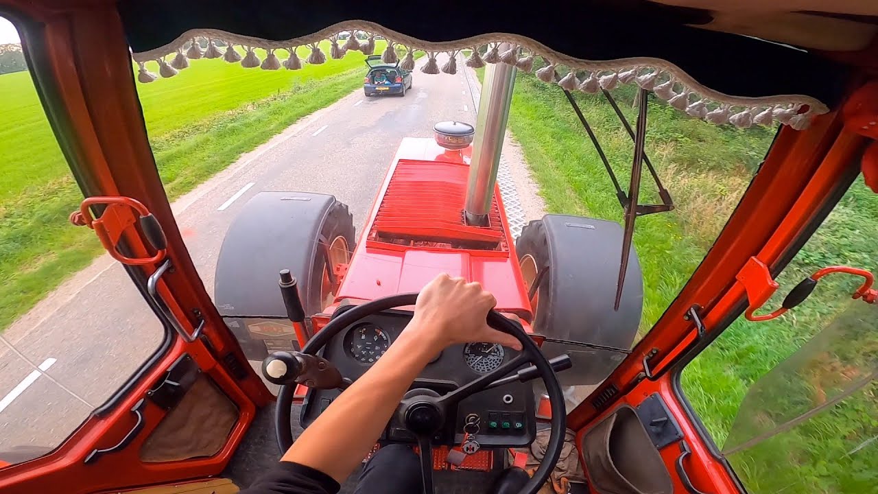 Cab View | Case IH 1455 XL