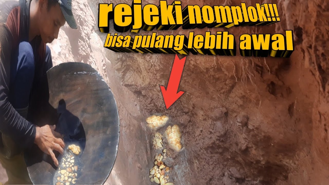 Woww...luar biasa..! pendulang emas dapat banyak 2022 || traditional gold panner 