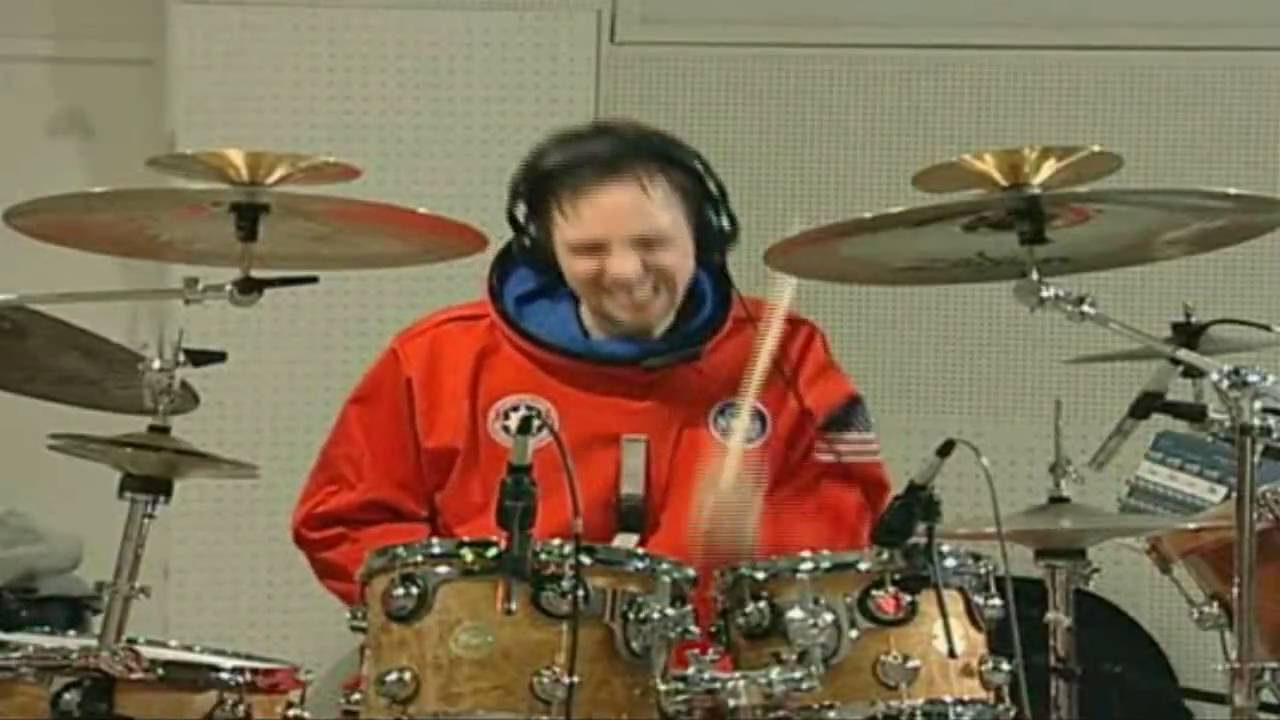 Paul Gilbert - Spaceship One Live Segment #4 *HQ Widescreen*