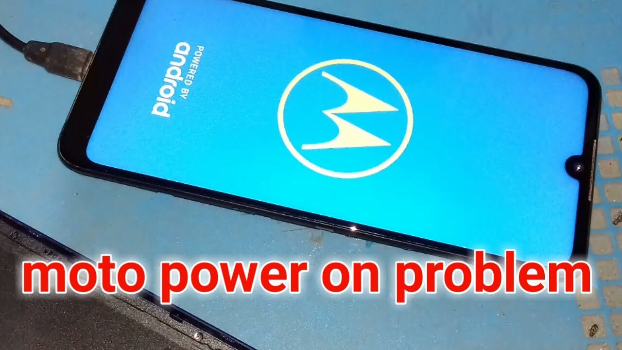 Motorola moto won't turn on or stuck on black screen.Here's the fix