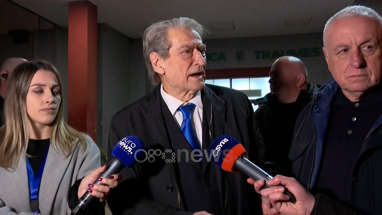 Berisha: Dy protestues kanë hematoma serioze, kanë marrë goditje në tru. Këta policë-banditë...