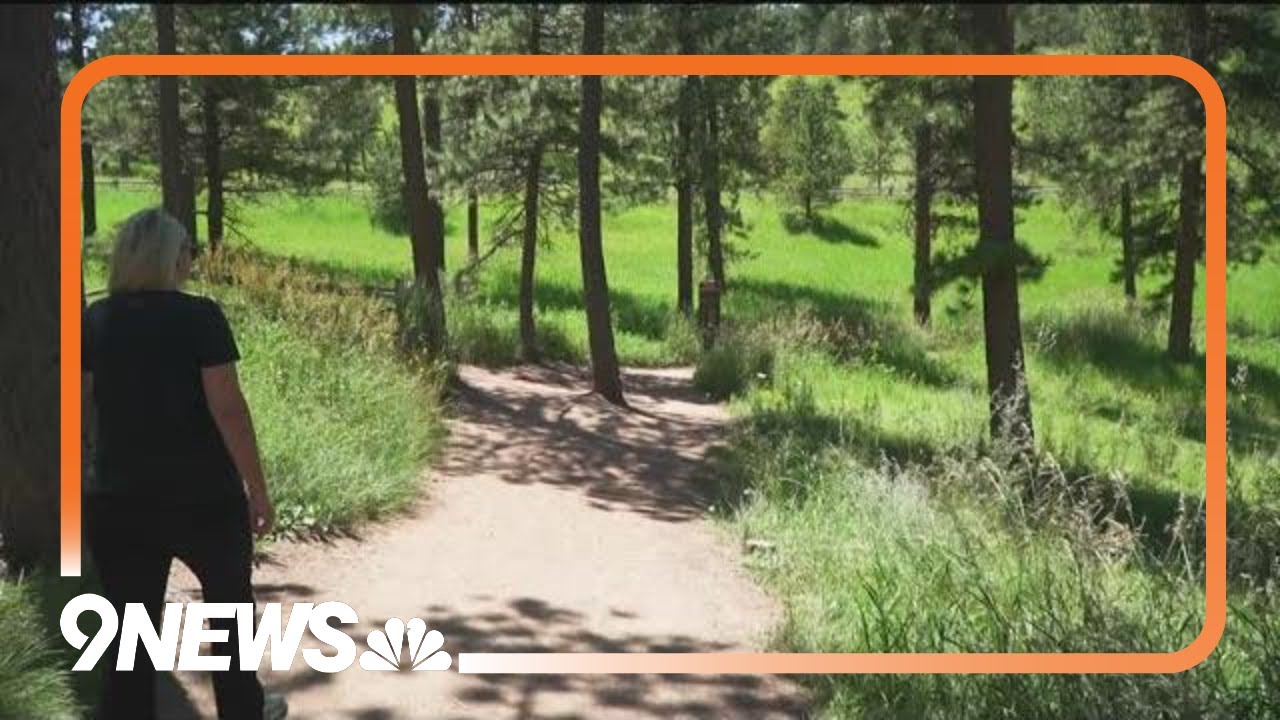 Man arrested who's accused of exposing himself to lone female hikers