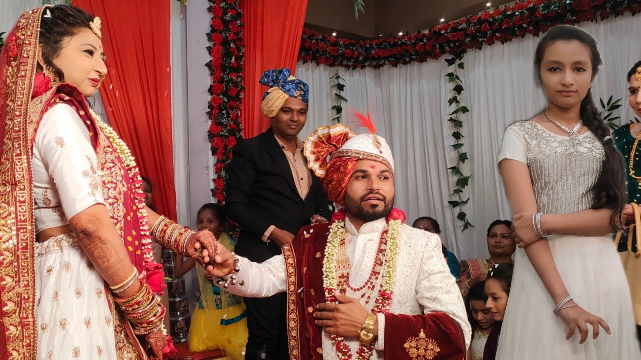 enjoy in marriage with full family #youtube #pmparii #youtubevideo #video #volg #porbandar#marriage