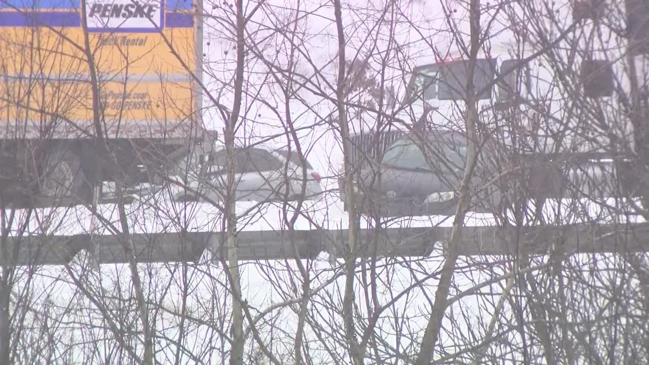 At least 18 vehicles pile up on I-79 in Pennsylvania | 1 confirmed dead