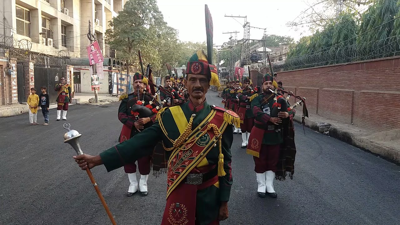 ENGLISH PiPE BAND( R ) Lahore 0300 4474264 Muhammad Atif Abbas 73 years of best services