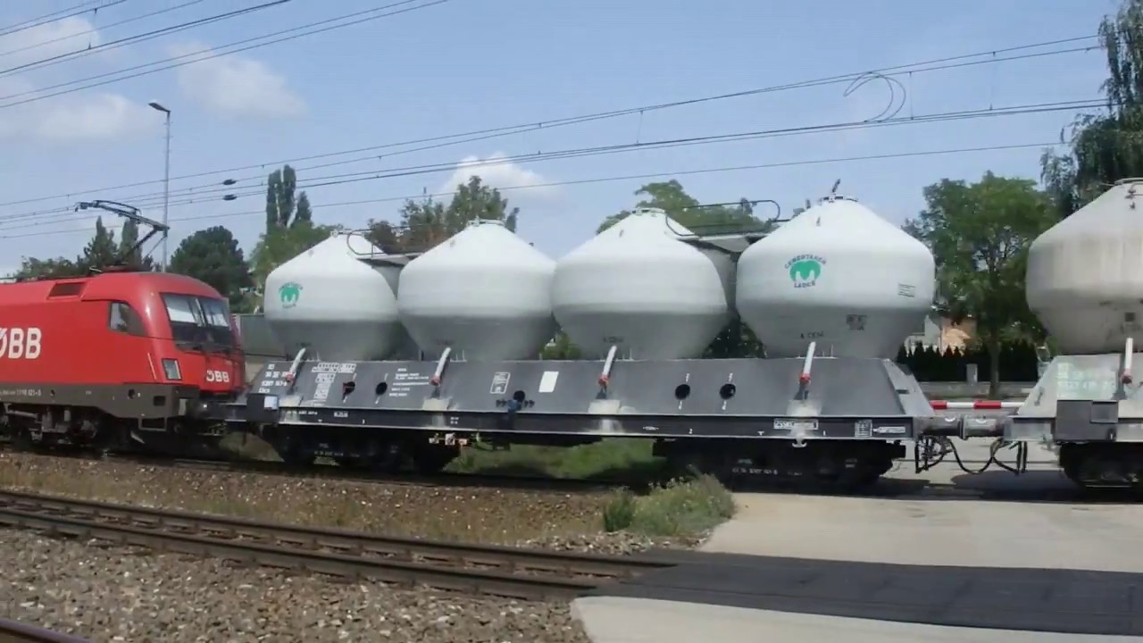 Züge in Parndorf am 22.8.2017 / ÖBB Ostbahn - mit 140 durchs Nordburgenland