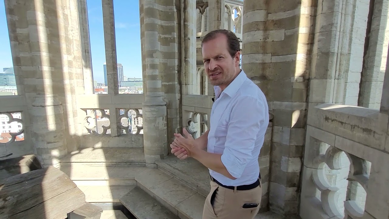 Visite de la flèche de l'Hôtel de Ville