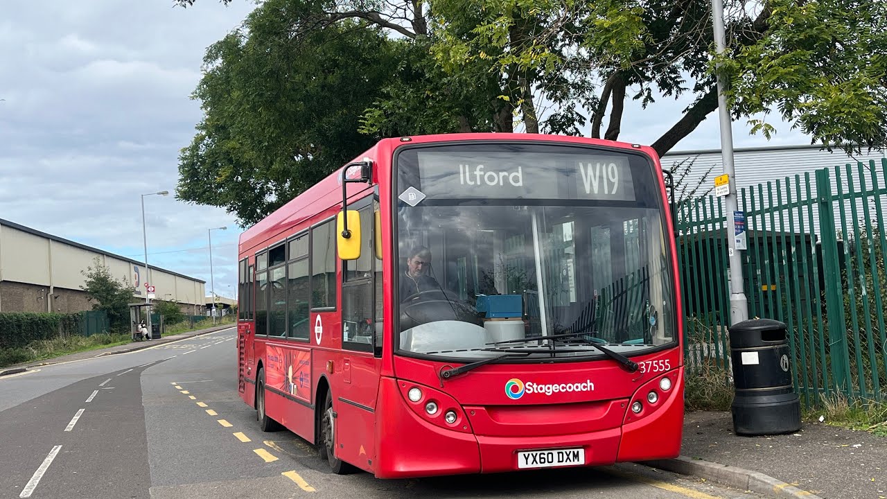 FRV. London Bus Route W19: Ilford Hainault Street - Walthamstow, Argall Avenue 36298 (LX11AXS) E200