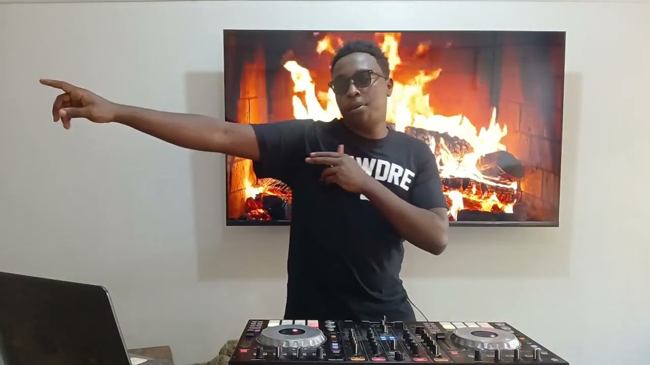 DJ SUPREME // REGGAE VALENTINES MIX //UB40,BERES HAMMOND,CHRIS MARTIN,MORGAN HERITAGE//