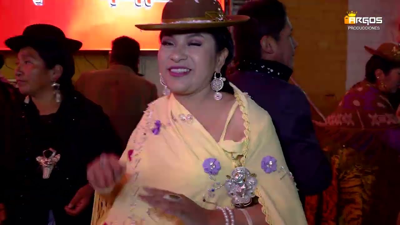 Leito Vino - Mix Disco. Bautizo de Mayumi Nicol 📸Argos Producciones📀