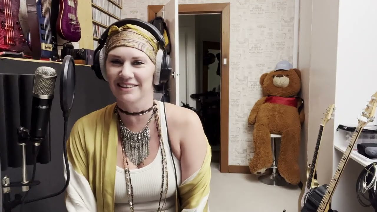 The Bare Sessions | It's A Heartache | Bonnie Tyler Cover