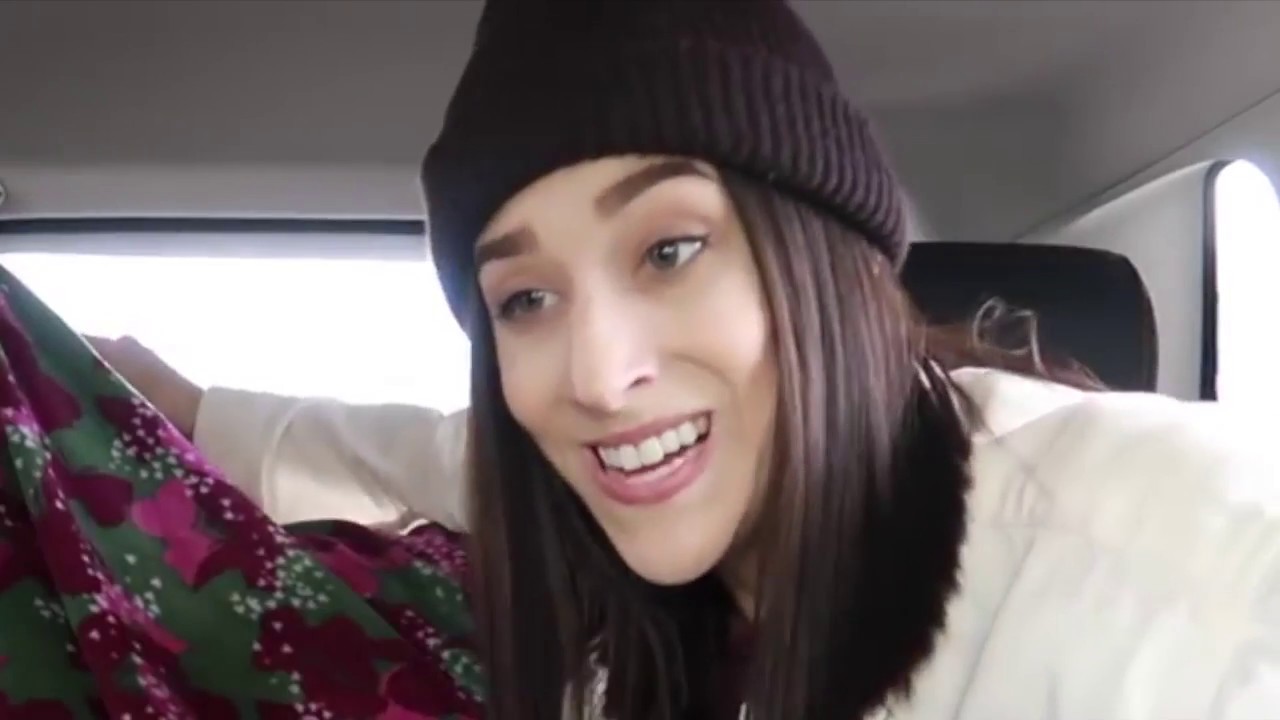 Ally hills screaming nonstop for 4 mins