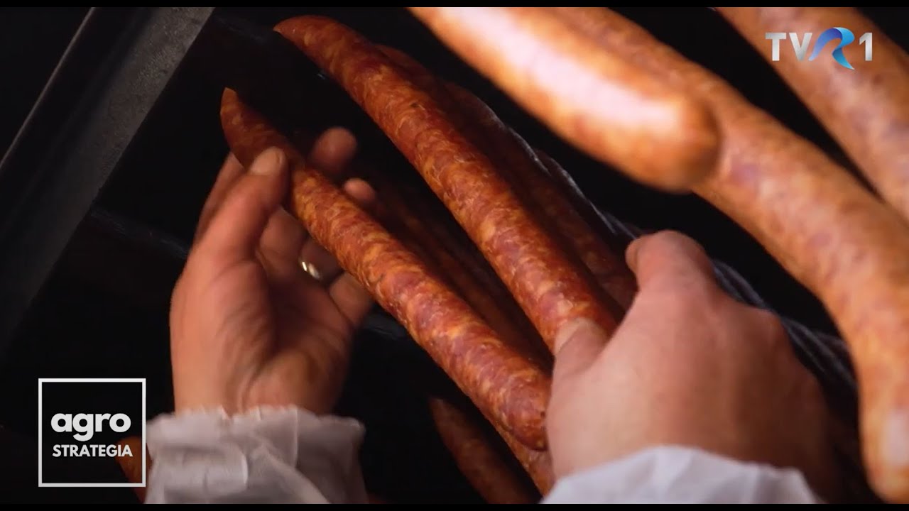 Tradiția cârnaților de Soceni, sabotată de birocrație