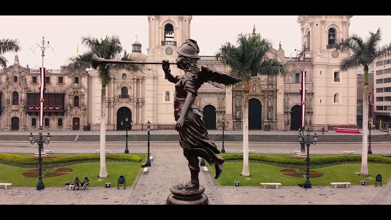 Capítulo 7: La Plaza de Armas de Lima, con Alonso Cueto