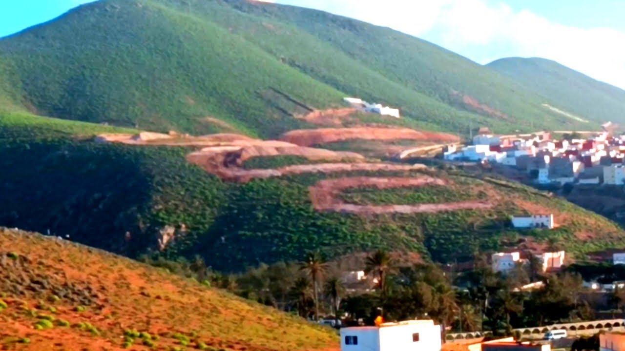 السفر من أگلو ، مير اللفت ، سيدي إفني ، گلميم ، طانطان ، العيون