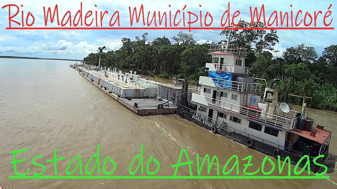 Passando pelo Rio Madeira no Município de Manicoré Estado do Amazonas