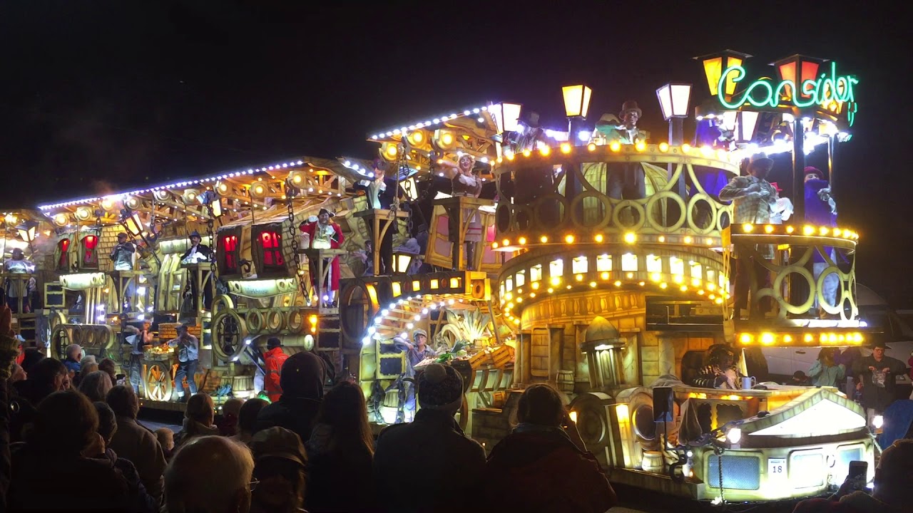 Shepton Mallet Carnival 2018- Marketeers CC 'Consider Yourself (Dickensian)'