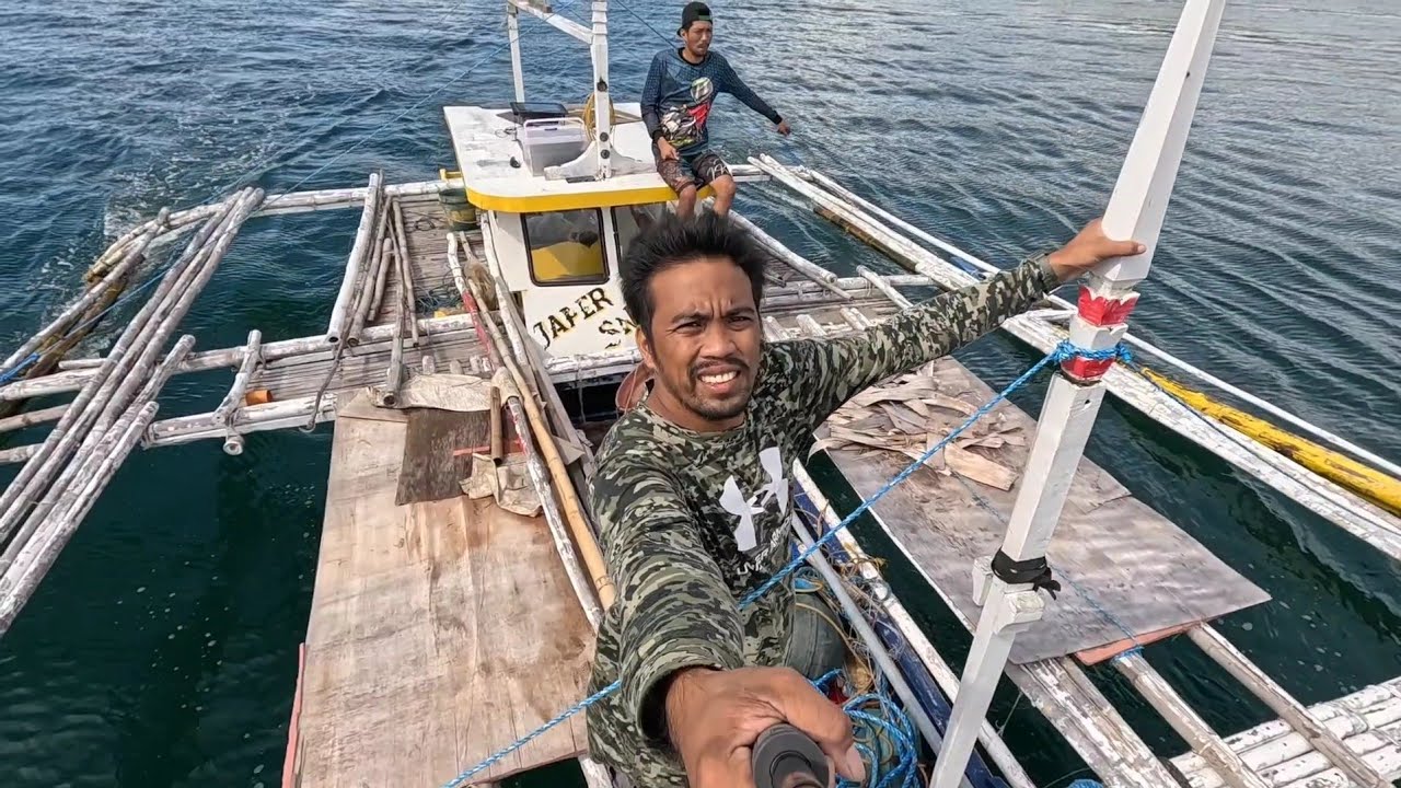 ANG PAG RESCUE SA MALAKING BANGKA