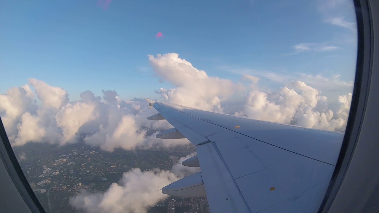 Landing at Fort Lauderdale- Hollywood intl. airport - JetBlue