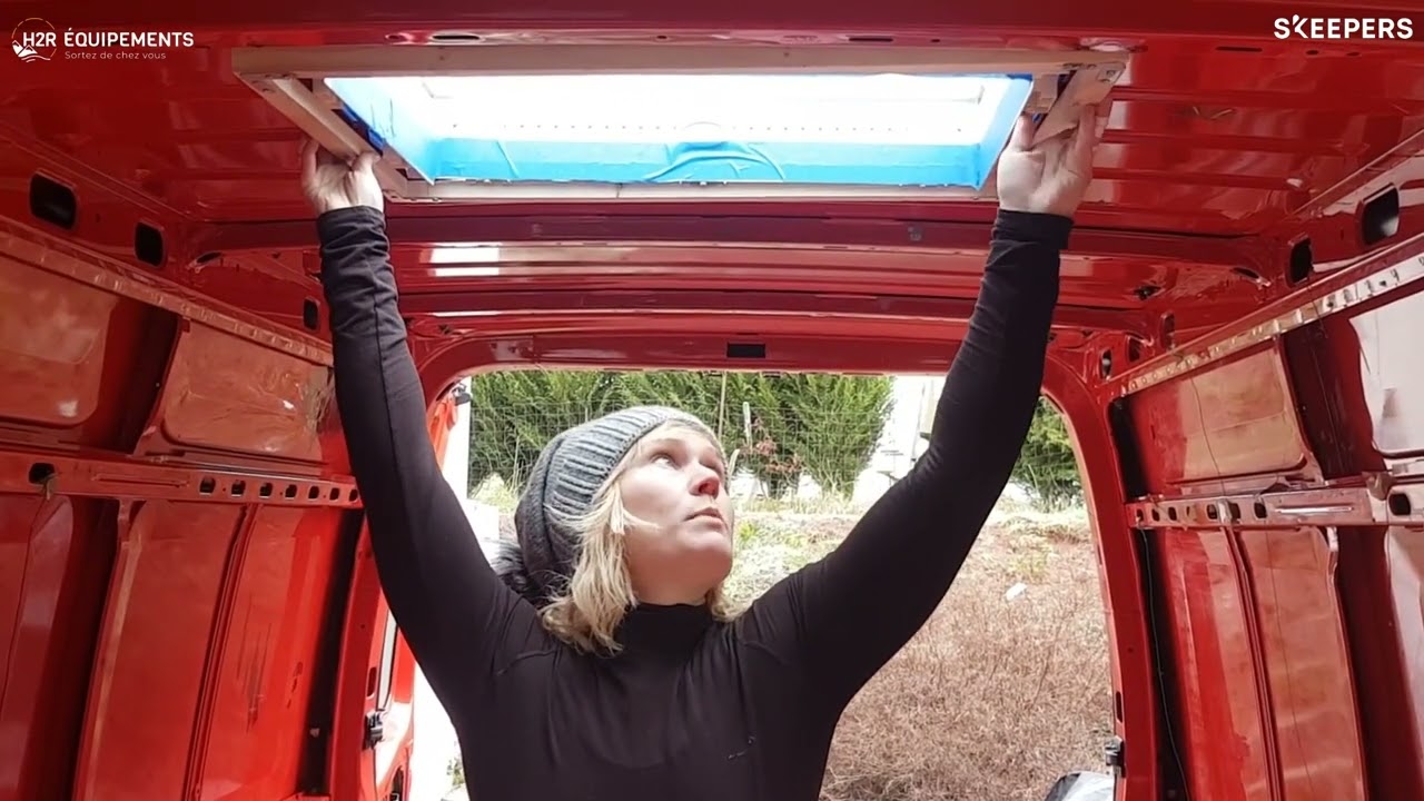 Lanterneau à manivelle Midi Heki Dometic - Présentation et installation