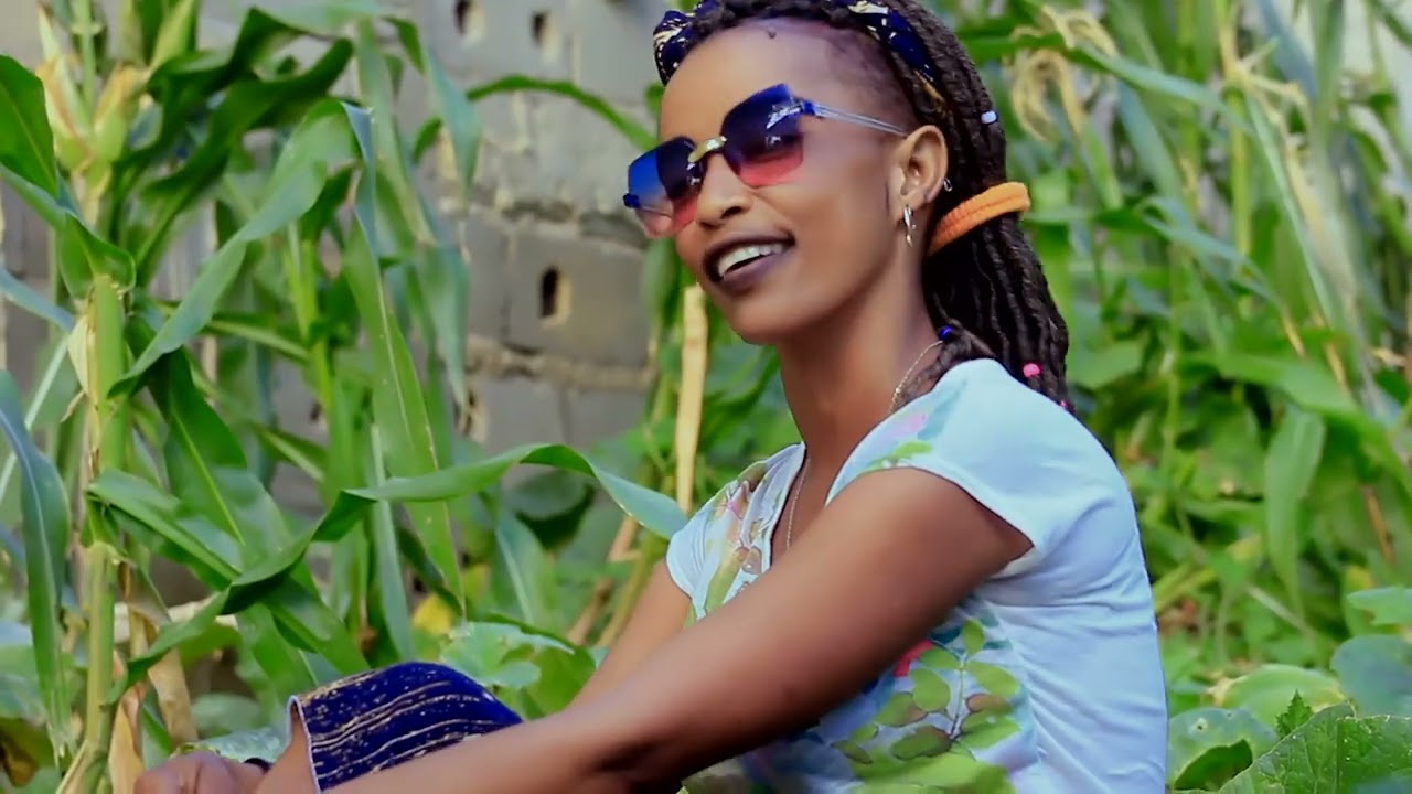 Sofia music----Mulopwana---Video oficial by Inosse